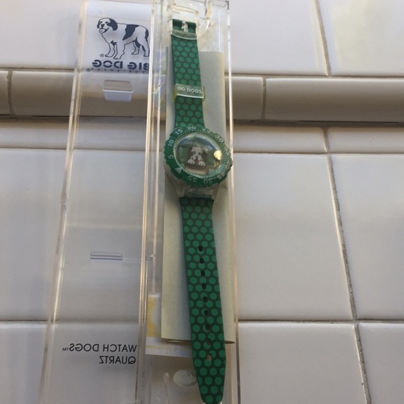 Watch - Picture 3 of 3